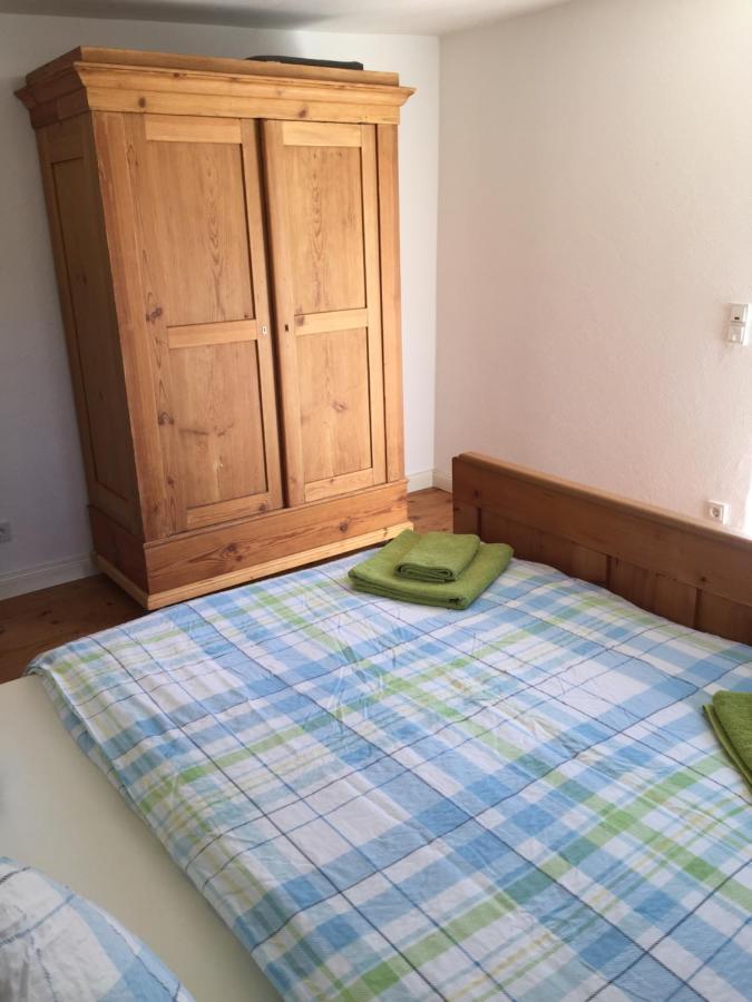 Freis In Apartament