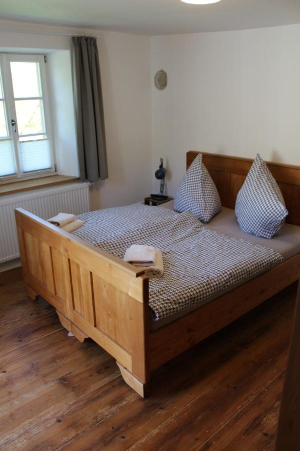 Freis In Apartament